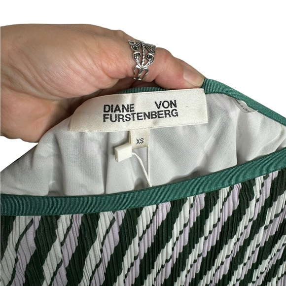 Diane Von Furstenberg | NWT Gwenyth Midi Skirt in Flag Stripe Lavender Fog XS - Picture 5 of 9